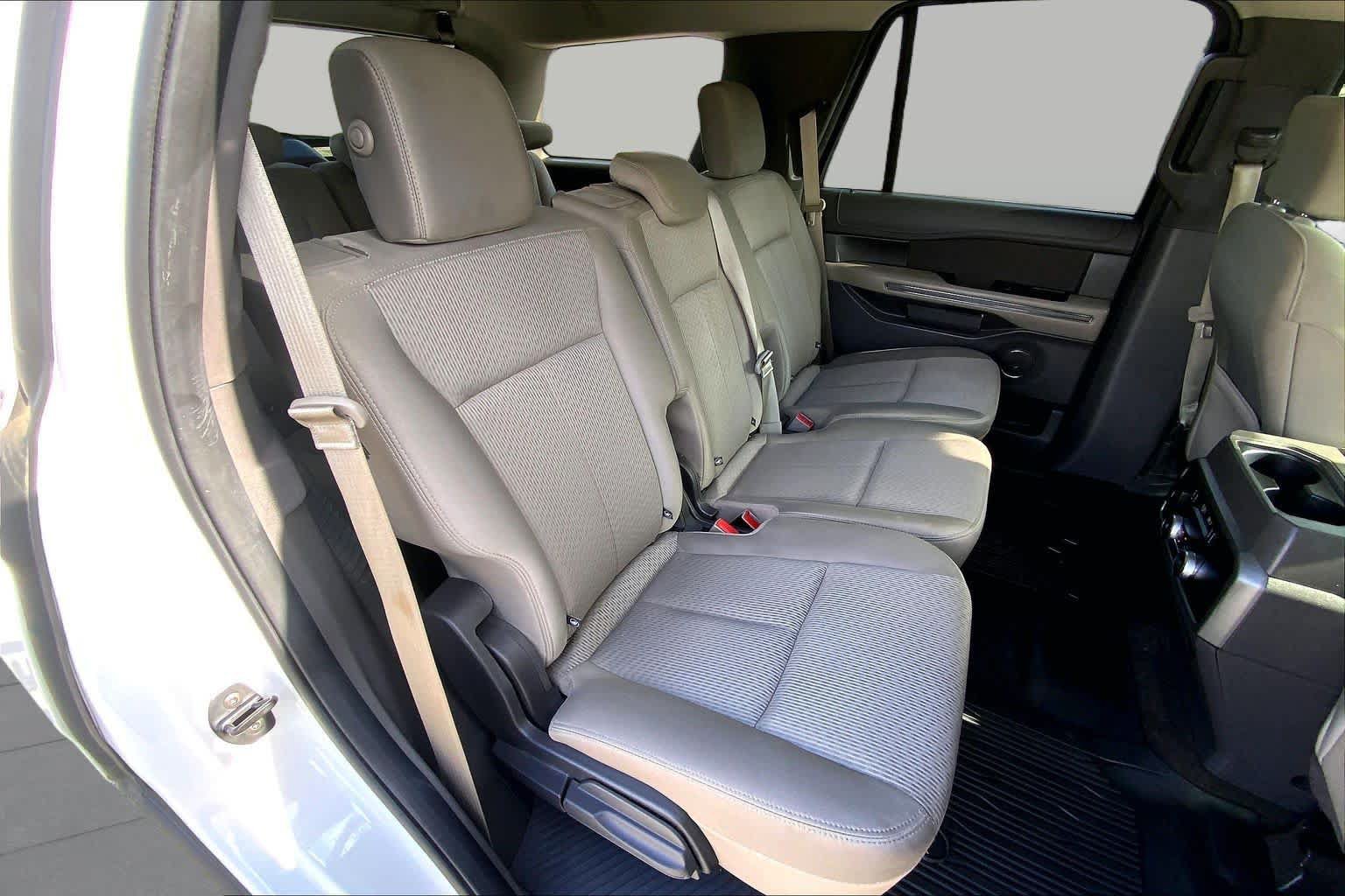 Certified 2020 Ford Expedition XLT w/ Cargo Package RWD image 20