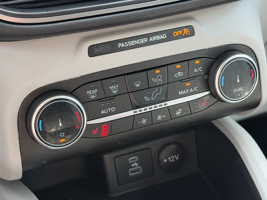 Certified 2023 Ford Escape Active AWD/4WD image 17