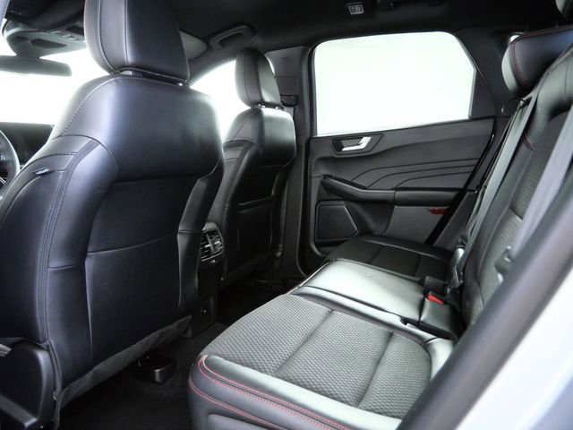 Certified 2023 Ford Escape ST-Line w/ Tech Pack #1 AWD/4WD image 13