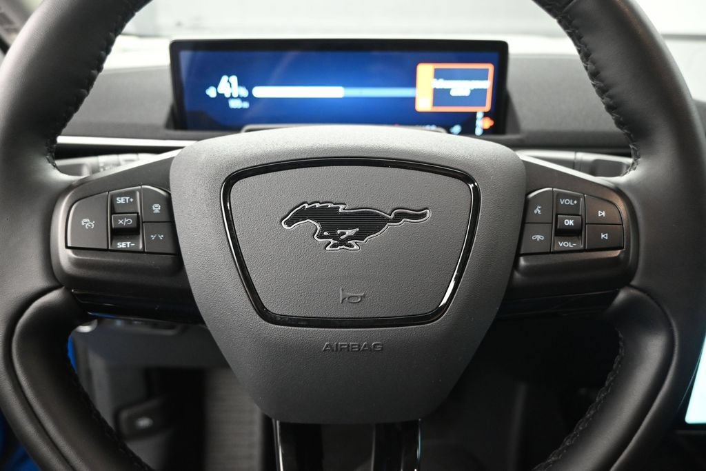 Certified 2025 Ford Mustang Mach-E Select RWD image 11