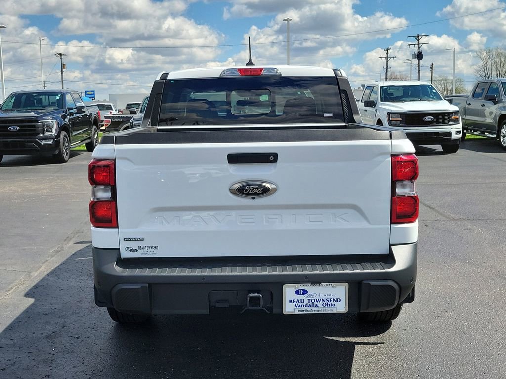 Certified 2024 Ford Maverick Lariat w/ Black Appearance Package image 4