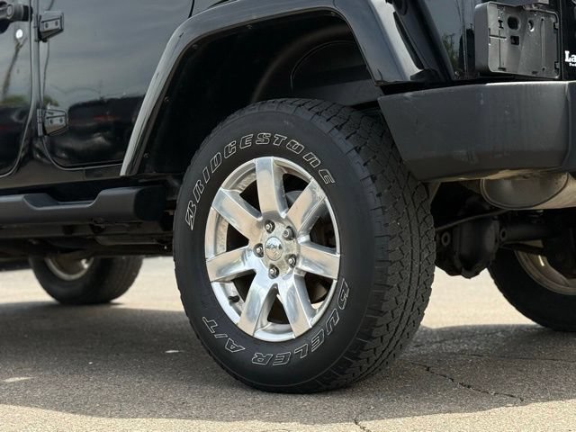Used 2018 Jeep Wrangler Unlimited Sahara AWD/4WD image 42