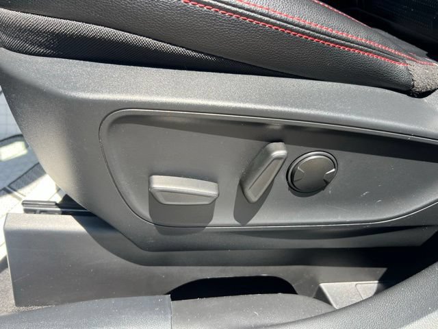 Certified 2024 Ford Escape ST-Line Elite w/ Premium Technology Package AWD/4WD image 22