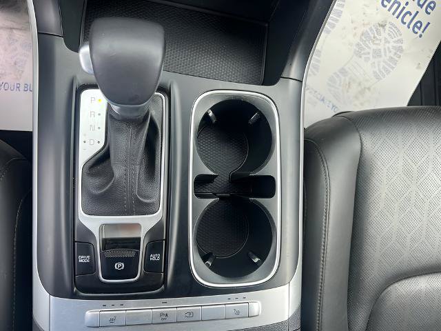Used 2024 Kia Carnival LX FWD image 22