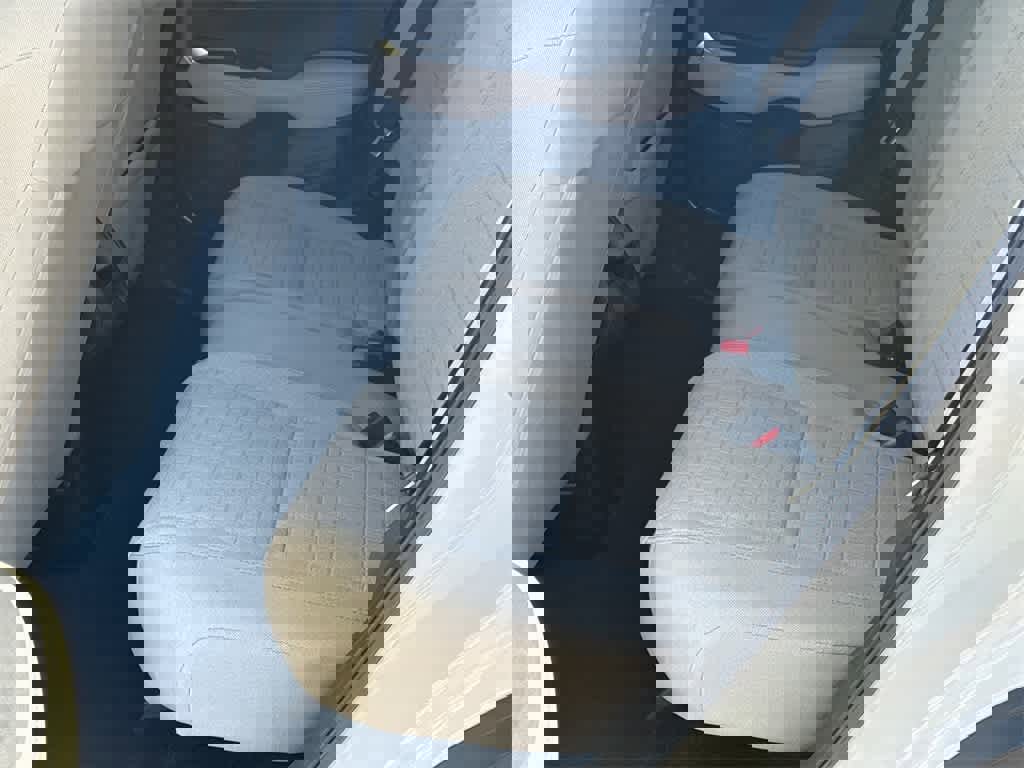 Used 2024 Honda HR-V LX image 17