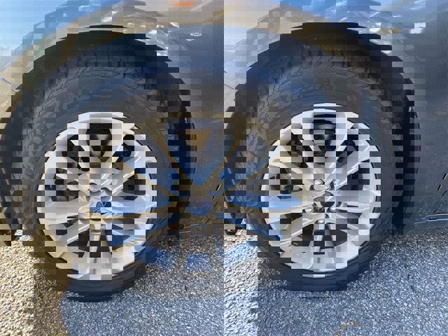 Certified 2020 Ford Fusion SE image 43