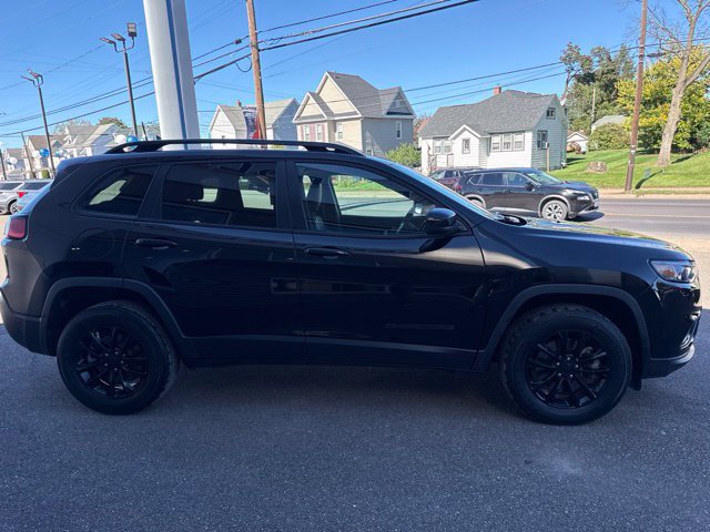 Used 2023 Jeep Cherokee Altitude Lux AWD/4WD image 5