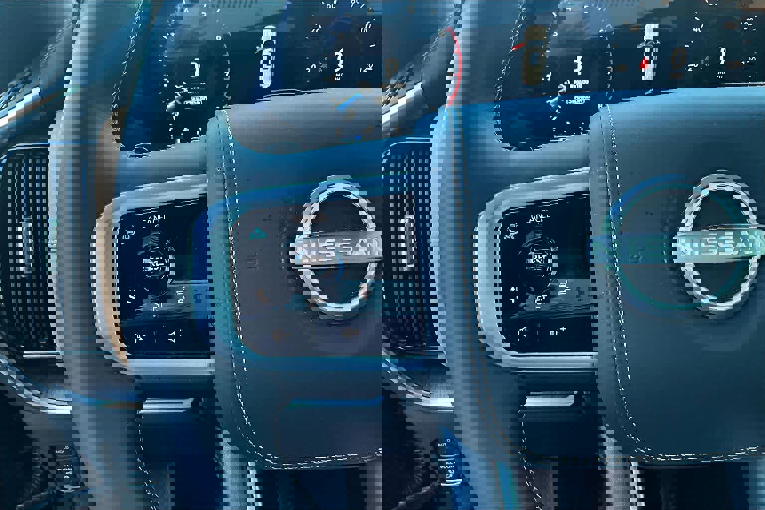 Used 2025 Nissan Armada Platinum Reserve image 23