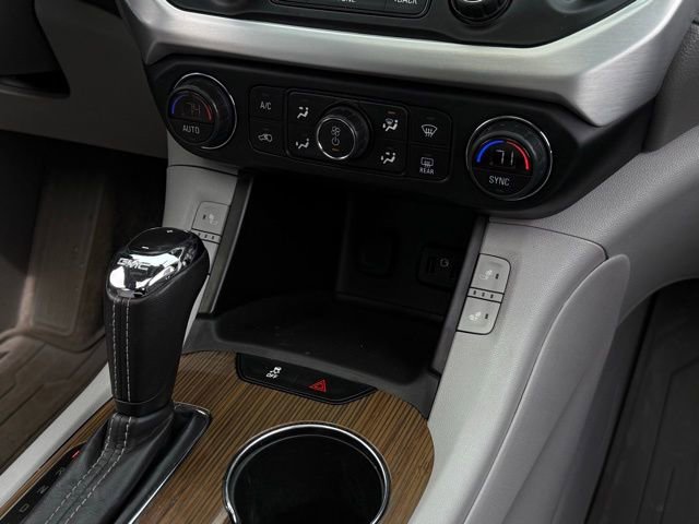 Used 2019 GMC Acadia SLE w/ Driver Alert Package I AWD/4WD image 28