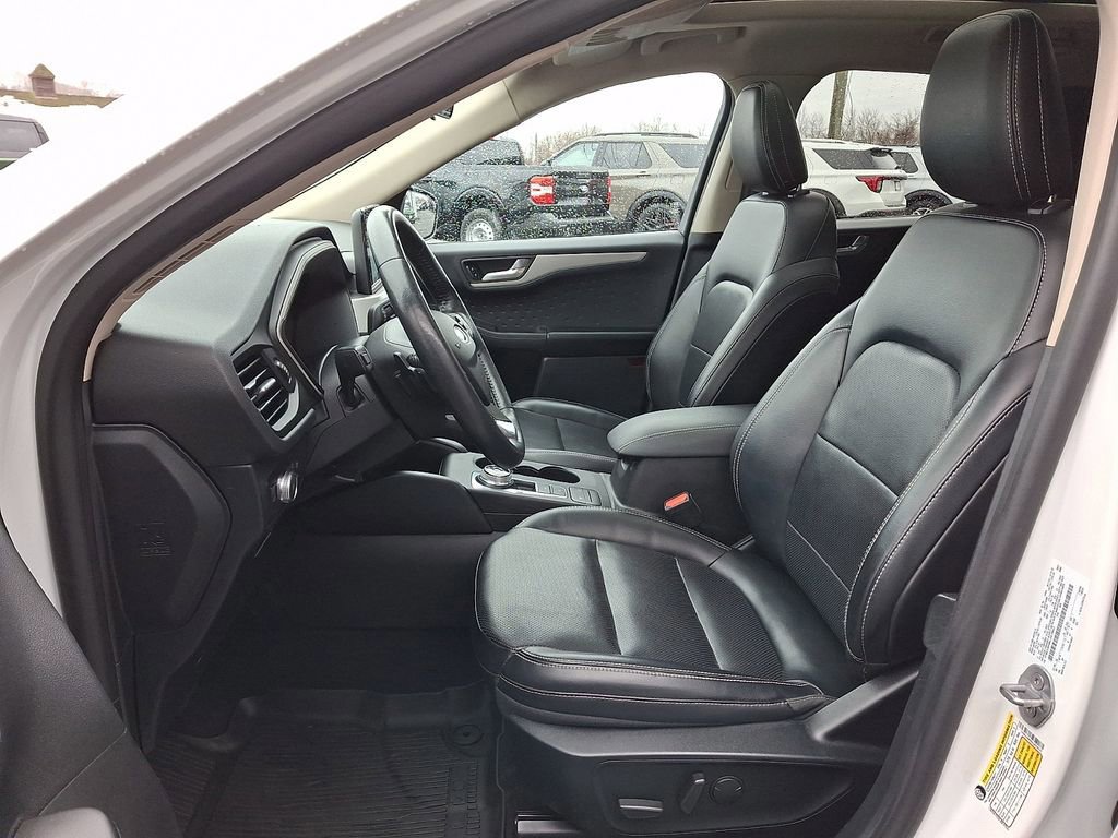 Certified 2020 Ford Escape SEL image 14