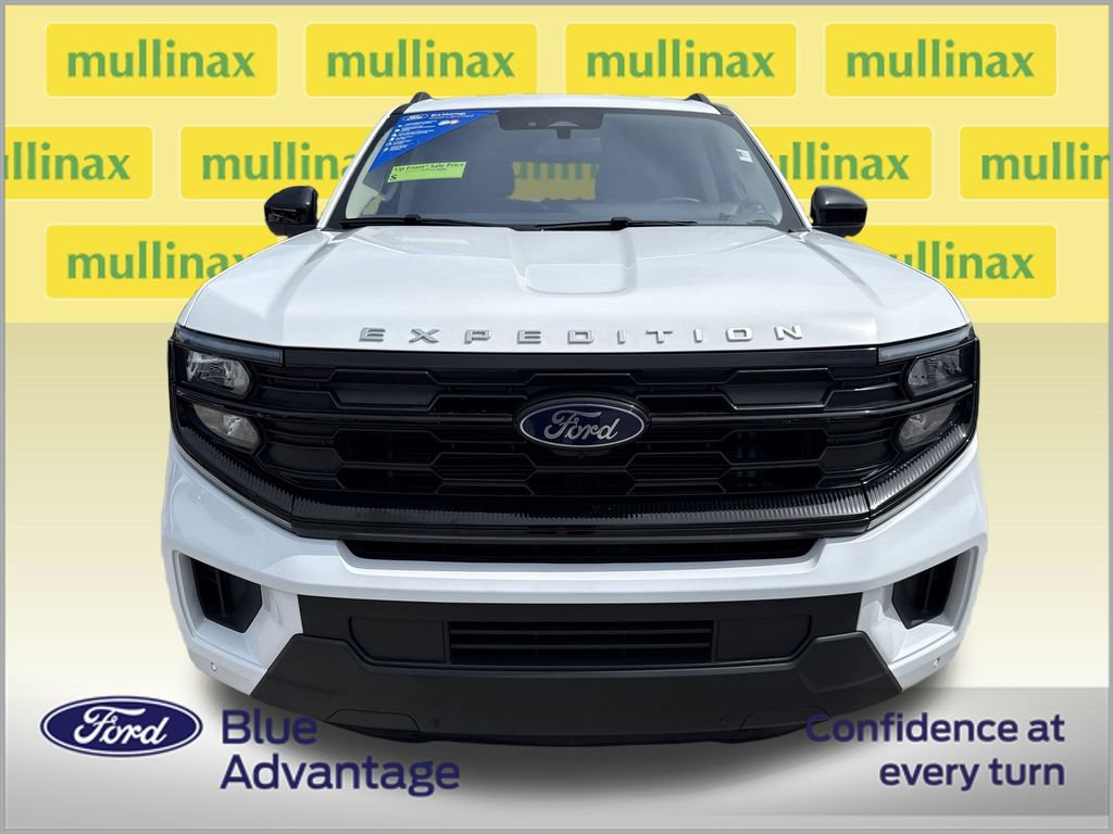 Certified 2025 Ford Expedition Max Active RWD image 12