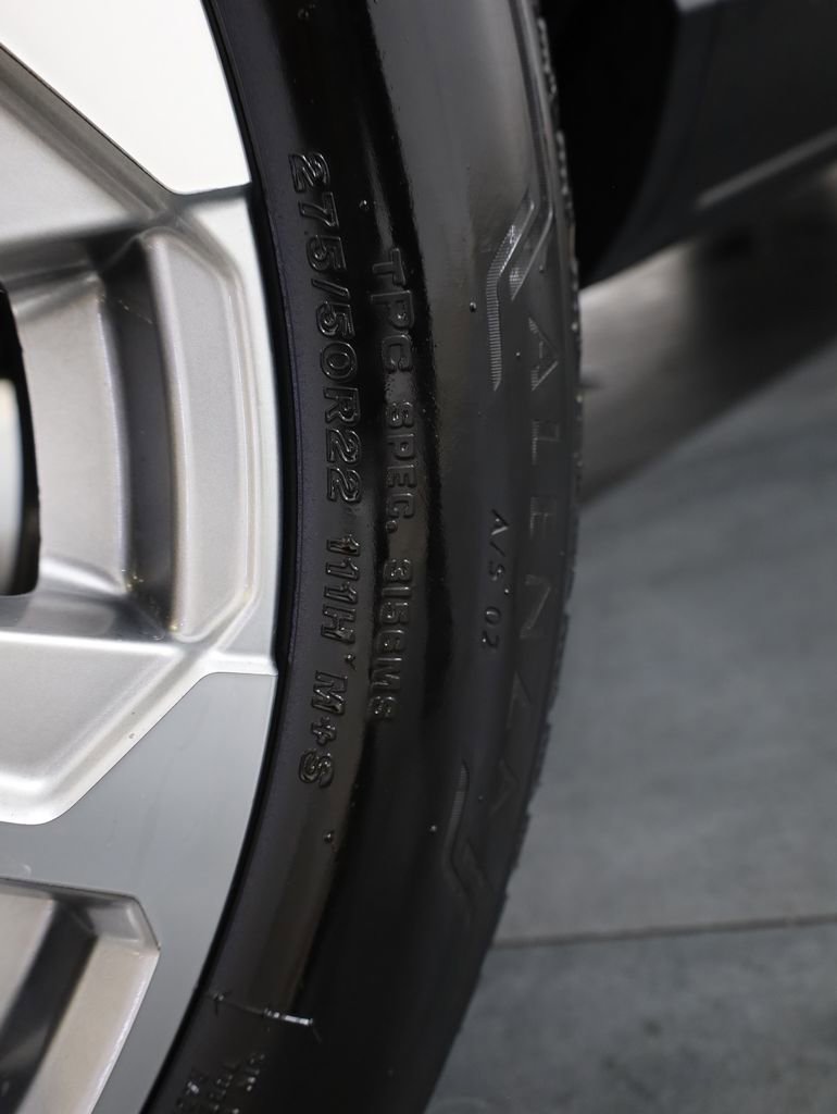 Used 2023 GMC Yukon Denali image 39