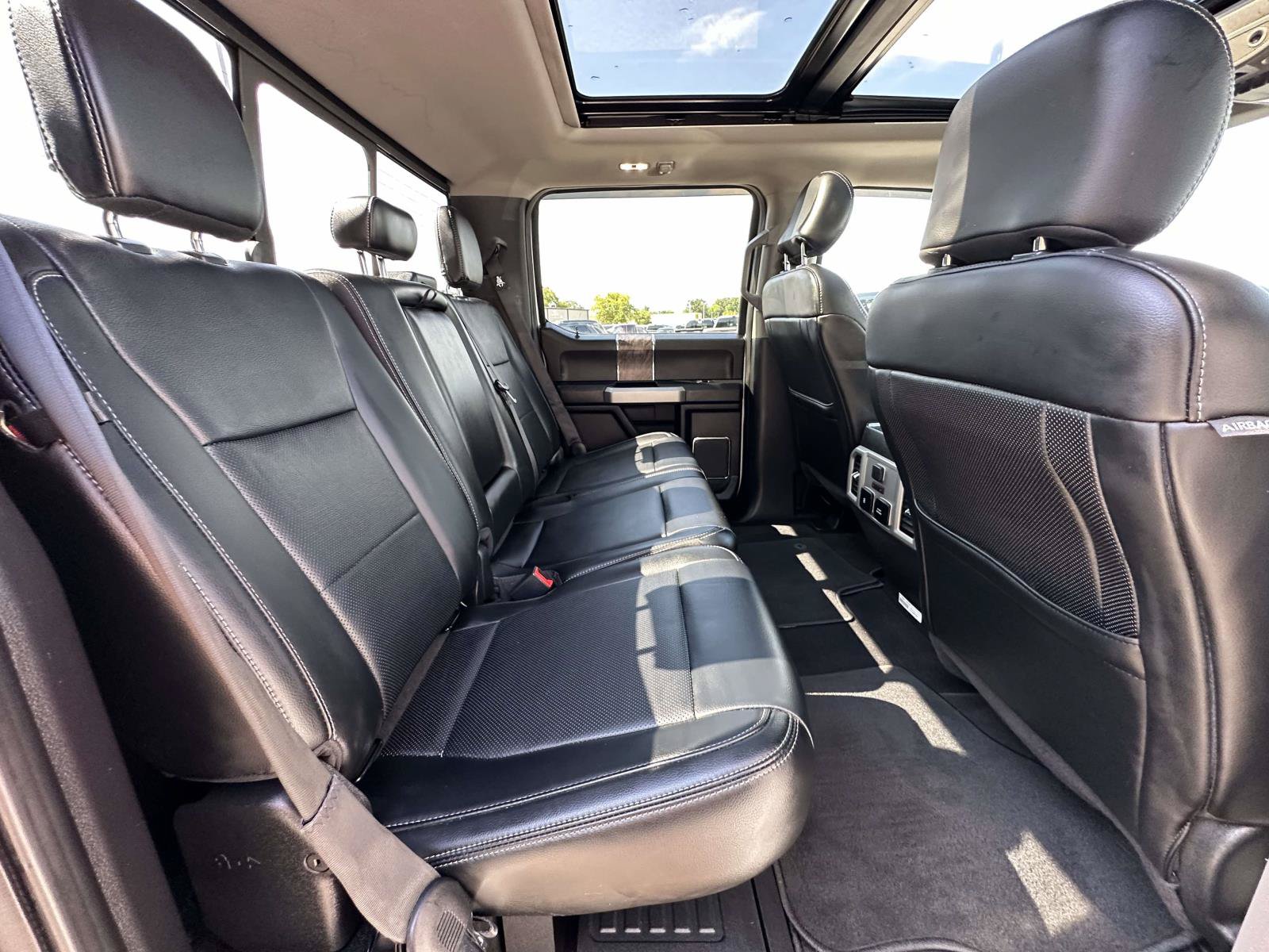 Certified 2019 Ford F350 Lariat w/ Lariat Ultimate Package AWD/4WD image 26