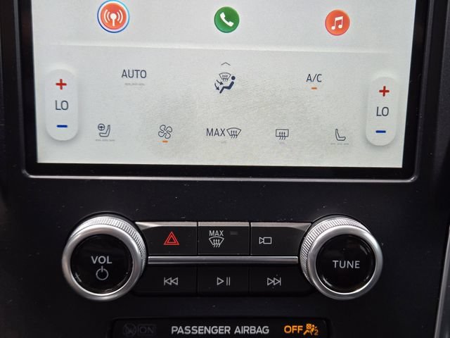 Certified 2022 Ford Edge Titanium AWD/4WD image 18