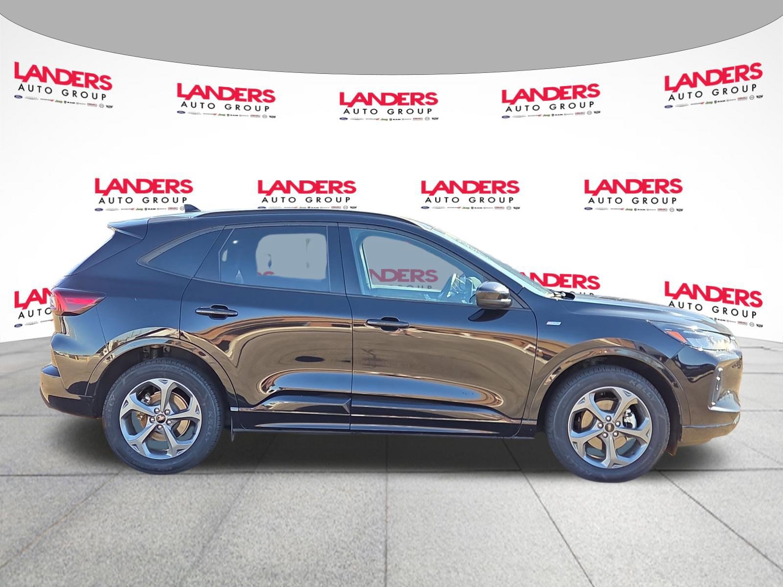 Certified 2024 Ford Escape ST-Line Select w/ Tech Pack #1 image 6