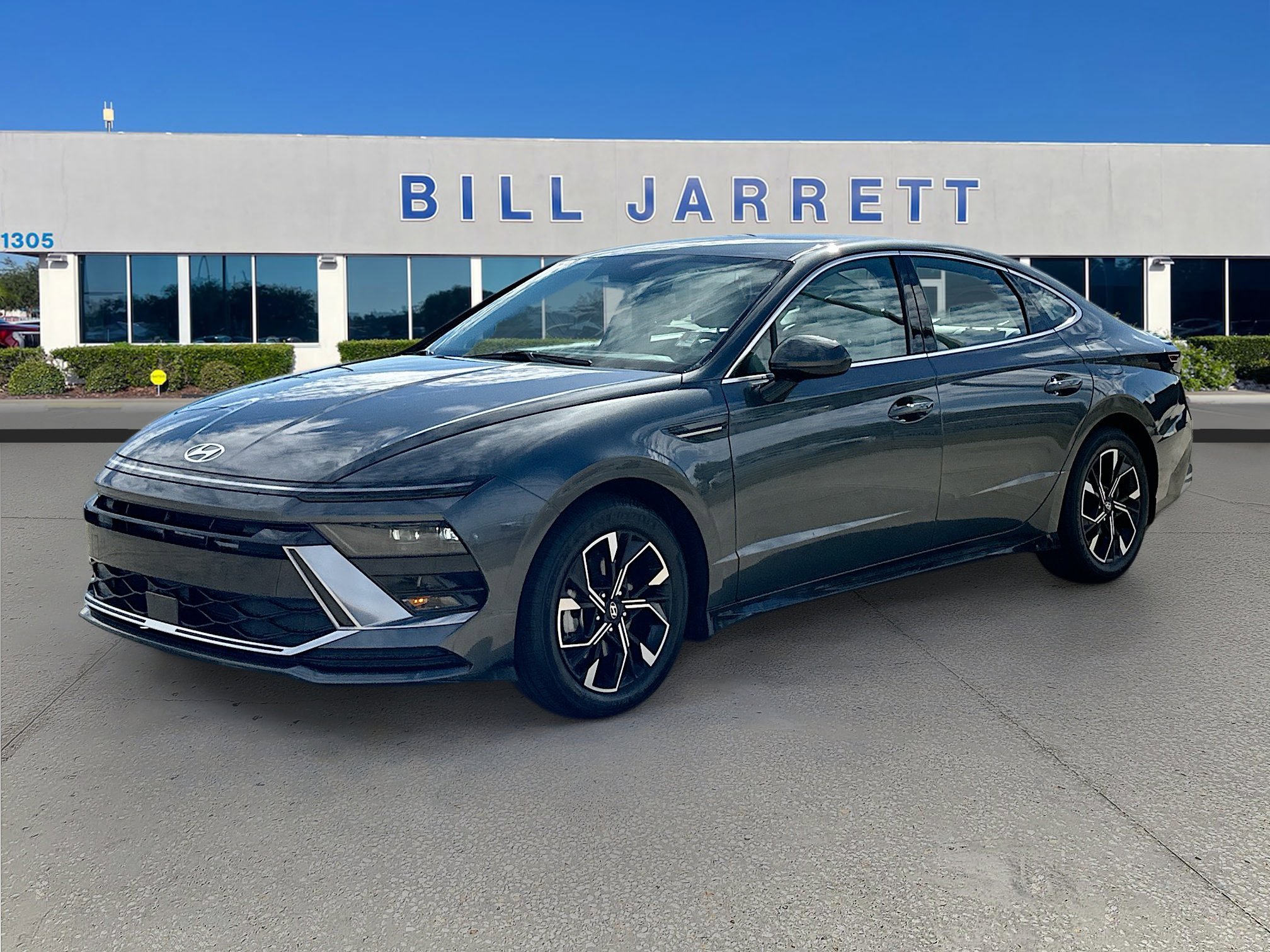 Used 2024 Hyundai Sonata SEL image 3