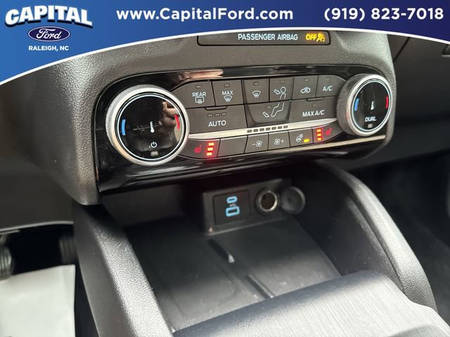 Certified 2022 Ford Escape Titanium w/ Titanium Elite Package image 29