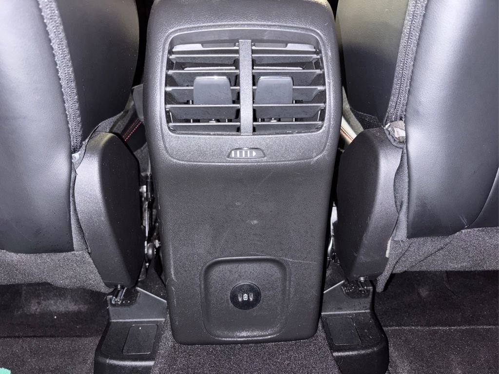 Certified 2025 Ford Escape ST-Line image 29