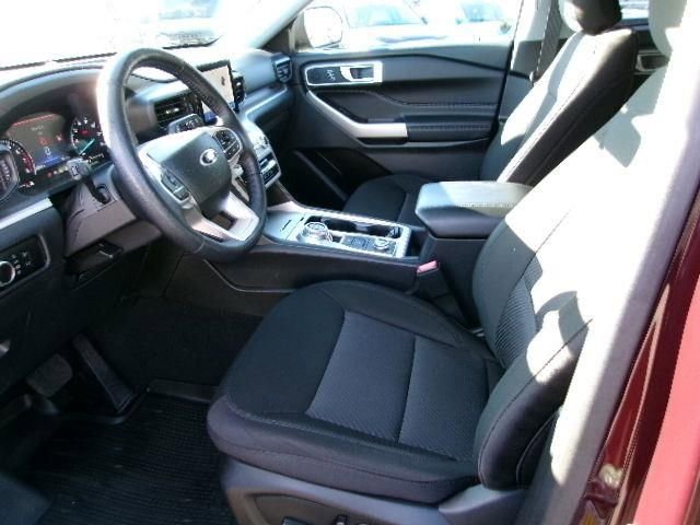 Certified 2023 Ford Explorer XLT AWD/4WD image 11