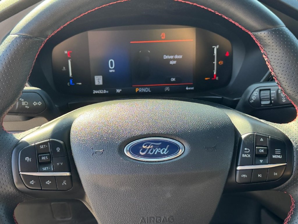 Certified 2024 Ford Escape ST-Line w/ Tech Pack #1 AWD/4WD image 28