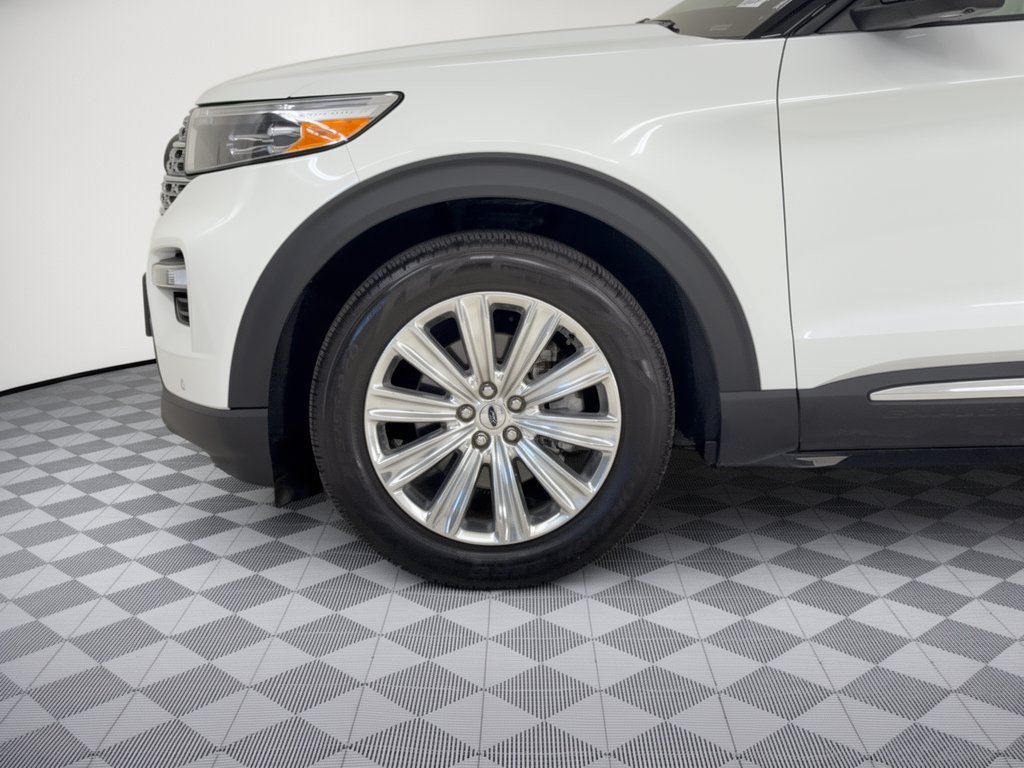 Certified 2023 Ford Explorer Limited w/ Limited Technology Package RWD image 13