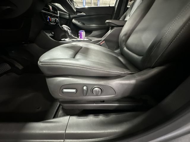 Used 2024 Buick Encore GX Sport Touring w/ Comfort Package AWD/4WD image 18