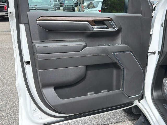 Used 2024 GMC Sierra 1500 SLE w/ X31 Off-Road Package AWD/4WD image 12
