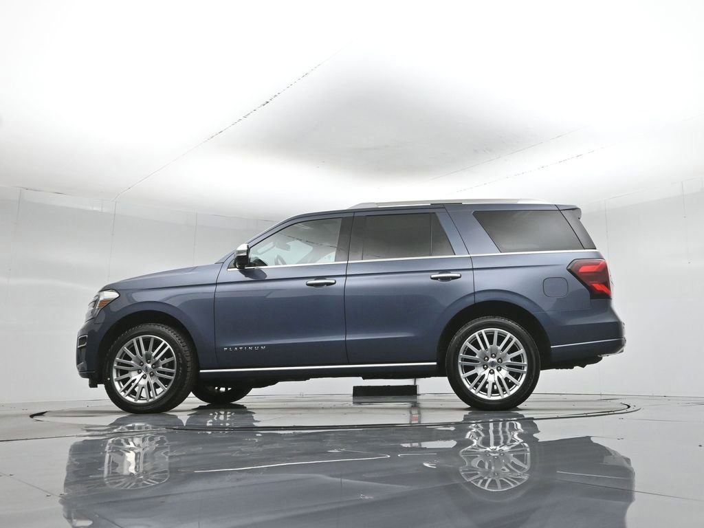 Certified 2023 Ford Expedition Platinum image 24