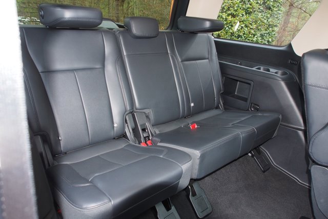 Certified 2024 Ford Expedition XLT image 17