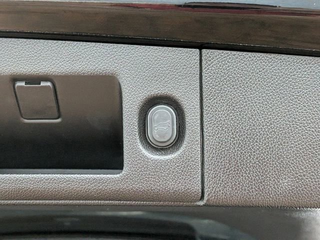 Used 2017 Chevrolet Tahoe Premier image 22