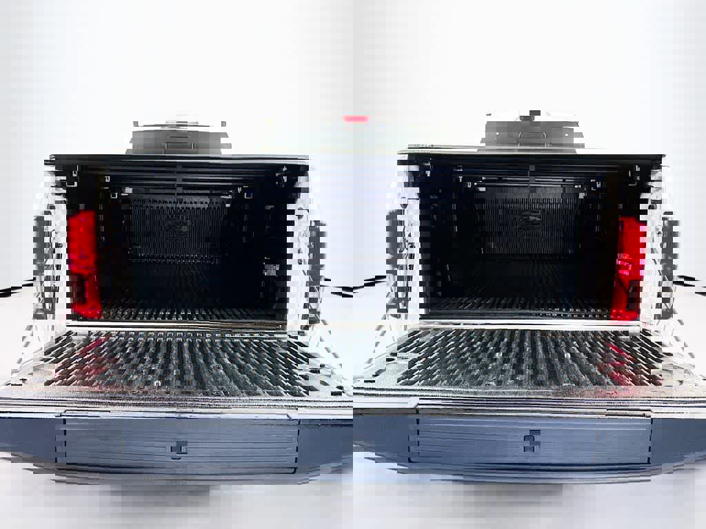 Certified 2018 Ford F150 Lariat w/ Equipment Group 502A Luxury image 24