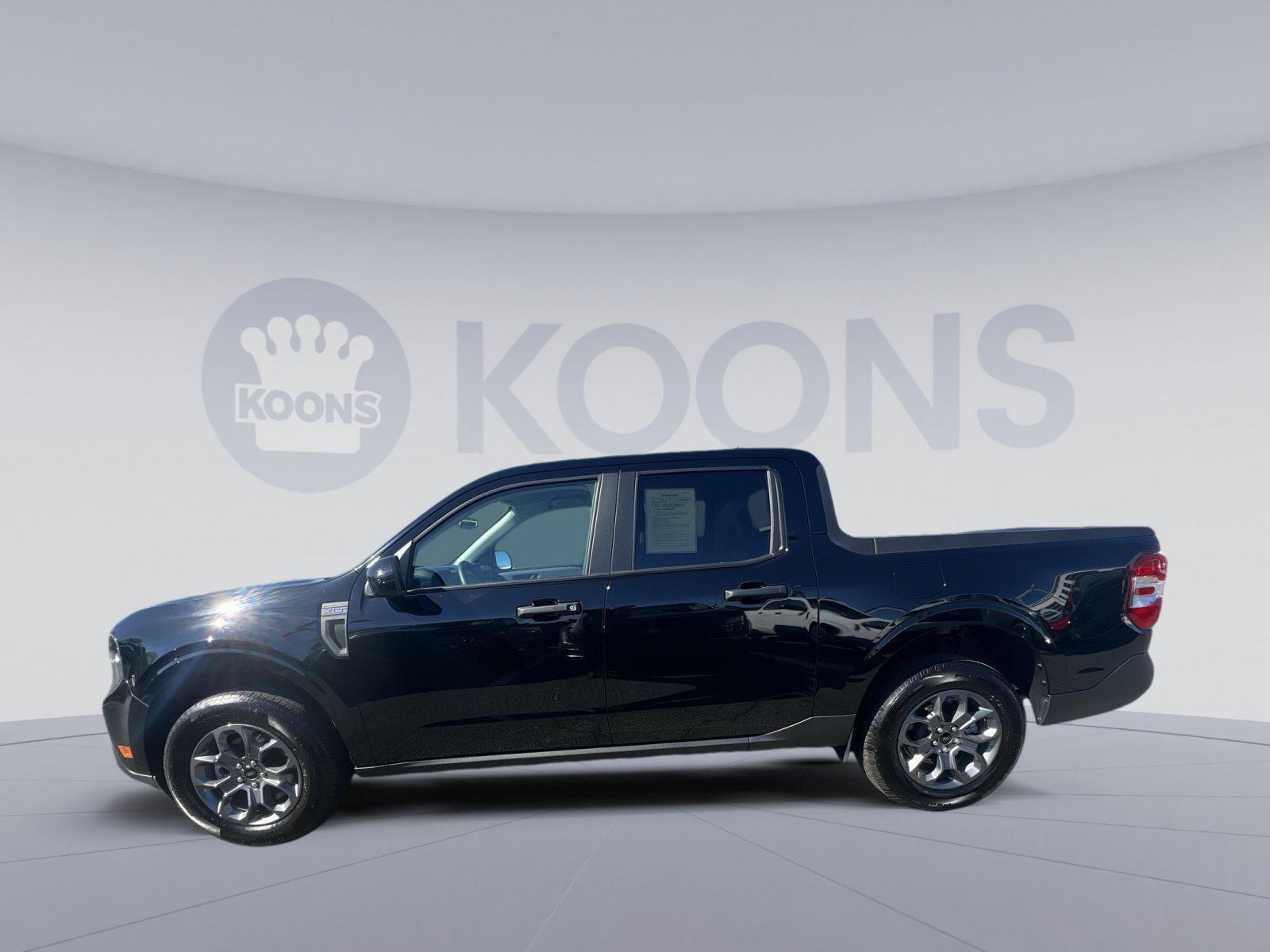 Certified 2025 Ford Maverick XLT w/ XLT Luxury Package AWD/4WD image 7