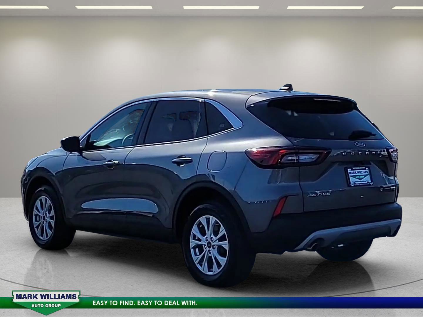 Certified 2024 Ford Escape Active AWD/4WD image 3