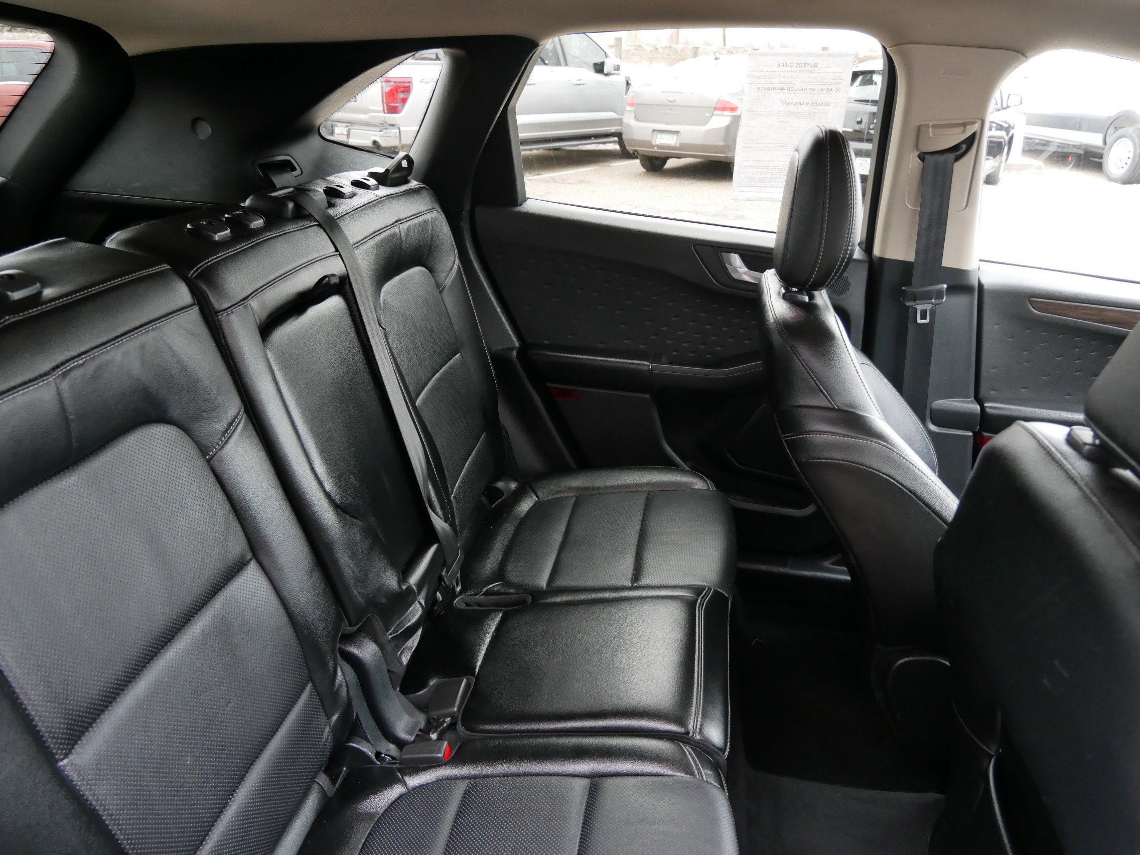 Certified 2020 Ford Escape Titanium image 27