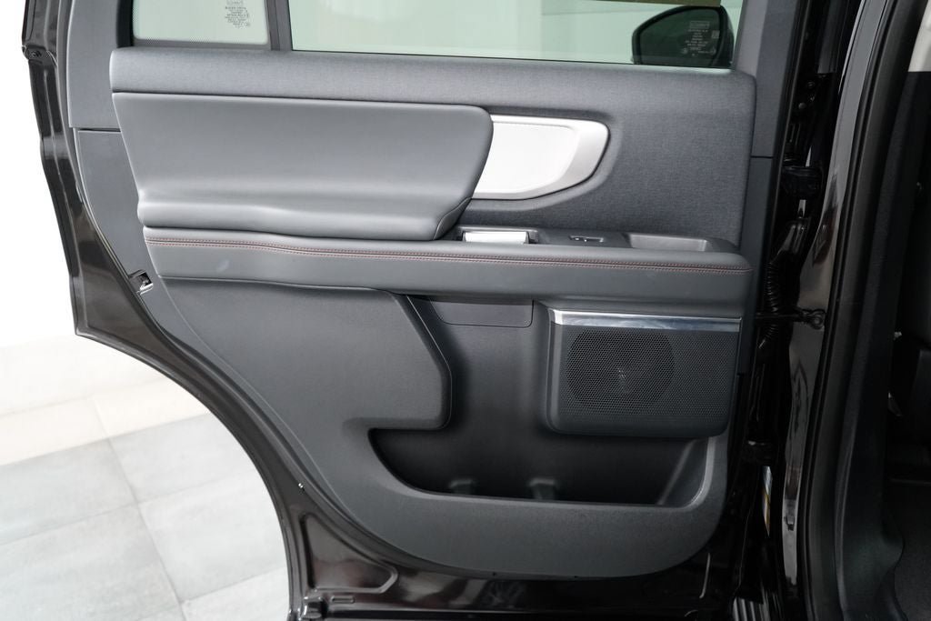 Certified 2025 Ford Expedition Active AWD/4WD image 22