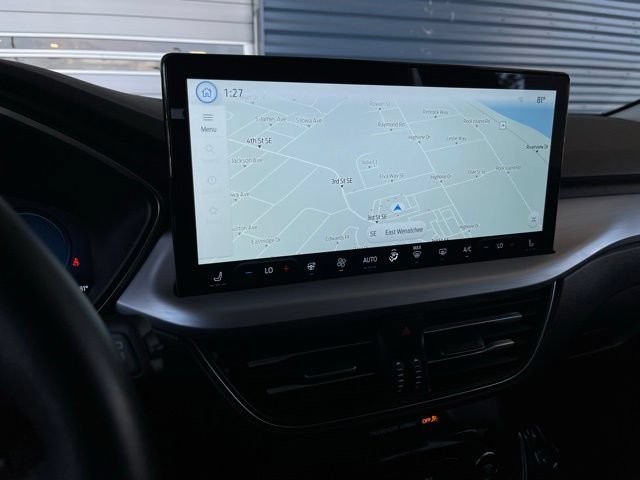 Certified 2025 Ford Escape Platinum AWD/4WD image 10