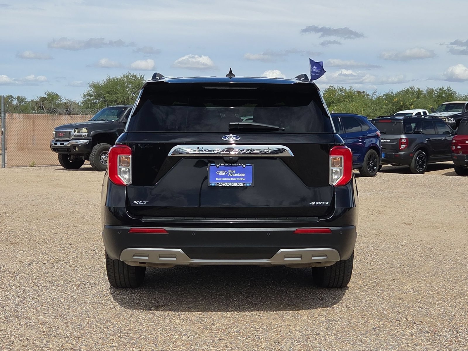 Certified 2023 Ford Explorer XLT w/ Equipment Group 202A AWD/4WD image 7