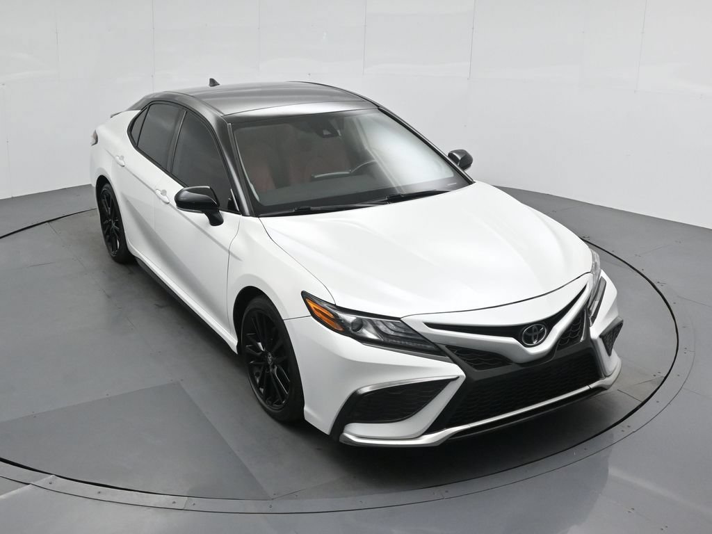 Used 2021 Toyota Camry XSE w/ Navigation Package FWD image 38