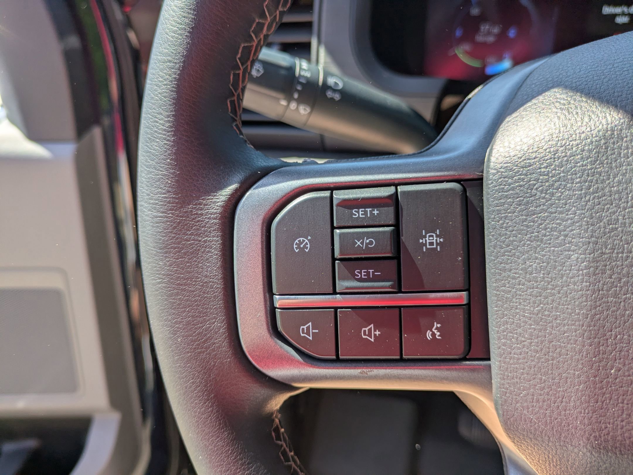 Certified 2025 Ford F150 Lightning XLT w/ Max Trailer Tow Package AWD/4WD image 22