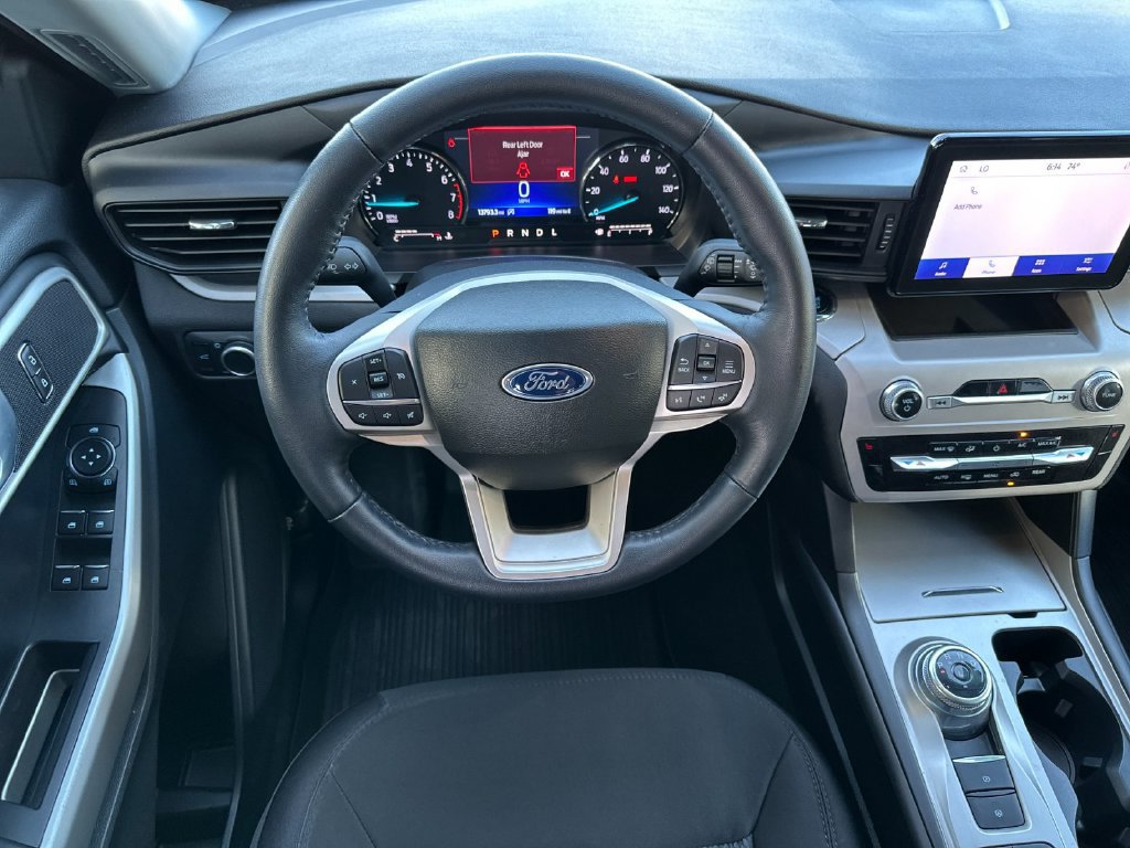 Certified 2023 Ford Explorer XLT RWD image 13