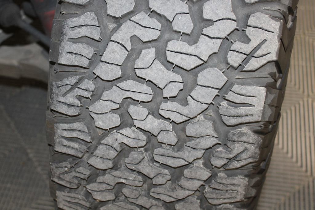 Certified 2020 Ford F150 Raptor w/ Equipment Group 801A Mid image 23