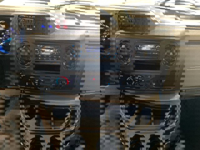 Certified 2023 Ford E-450 and Econoline 450 Super Duty w/ Power Windows & Locks Group image 17