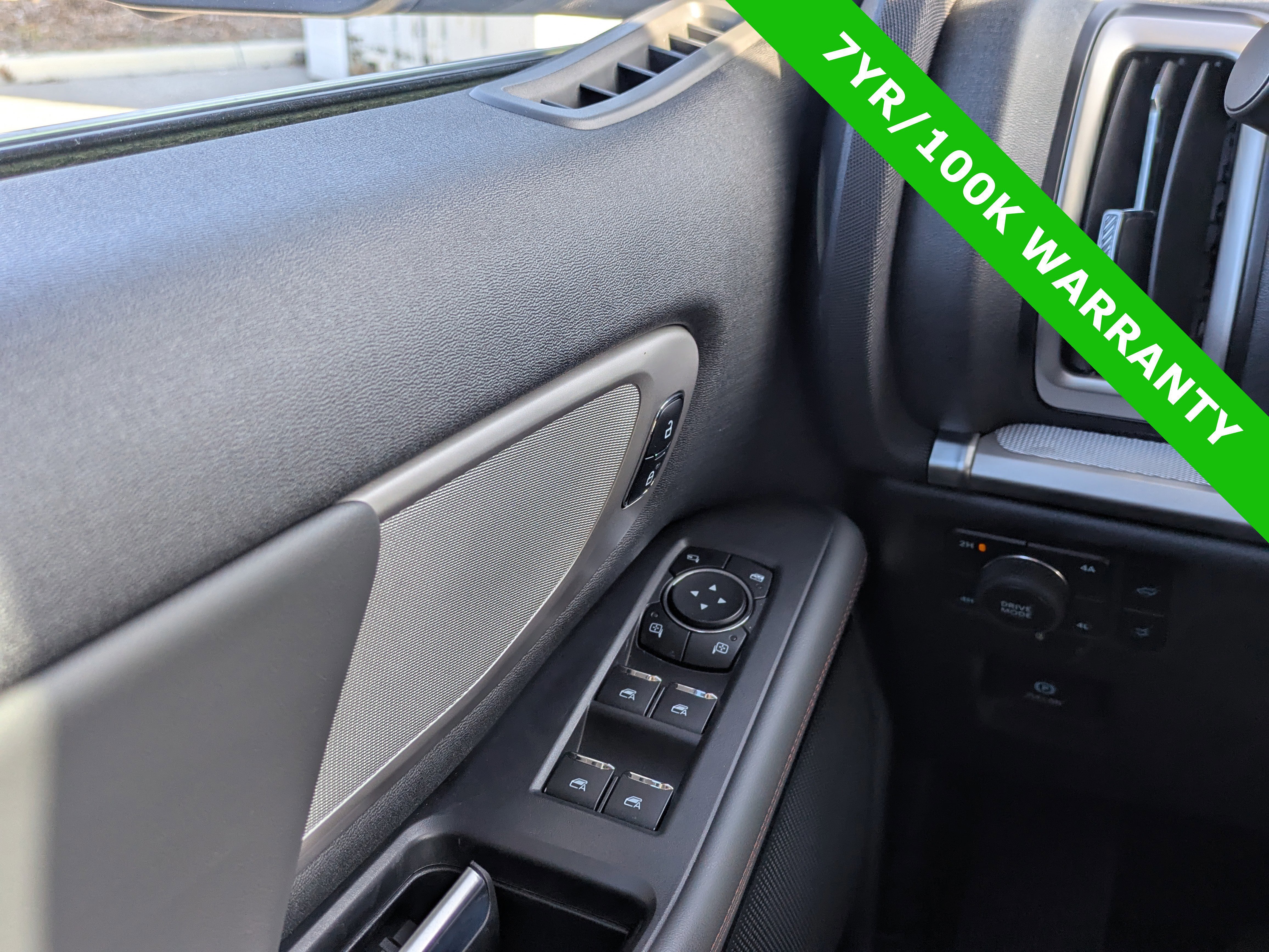 Certified 2025 Ford Expedition Max Active image 28