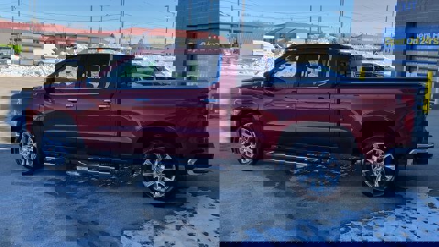 Used 2022 Chevrolet Silverado 1500 LTZ w/ LTZ Premium Package image 7