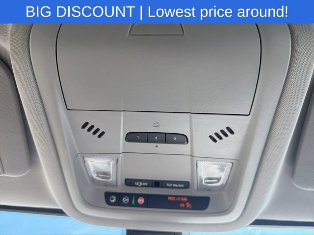 Used 2023 GMC Acadia SLT AWD/4WD image 41