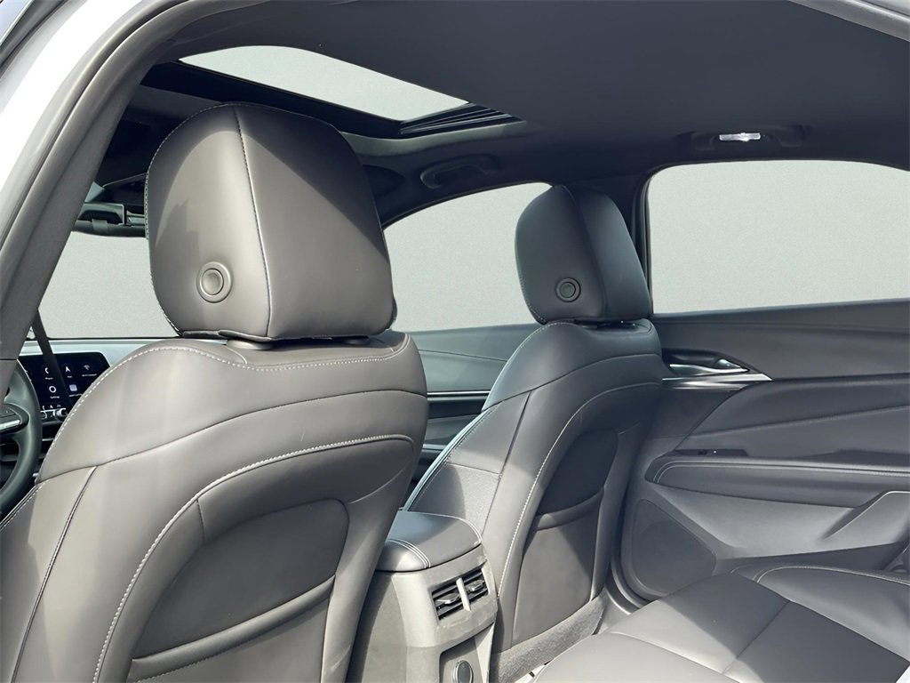 Used 2024 Cadillac CT4 Luxury w/ Sun And Sound Package image 28