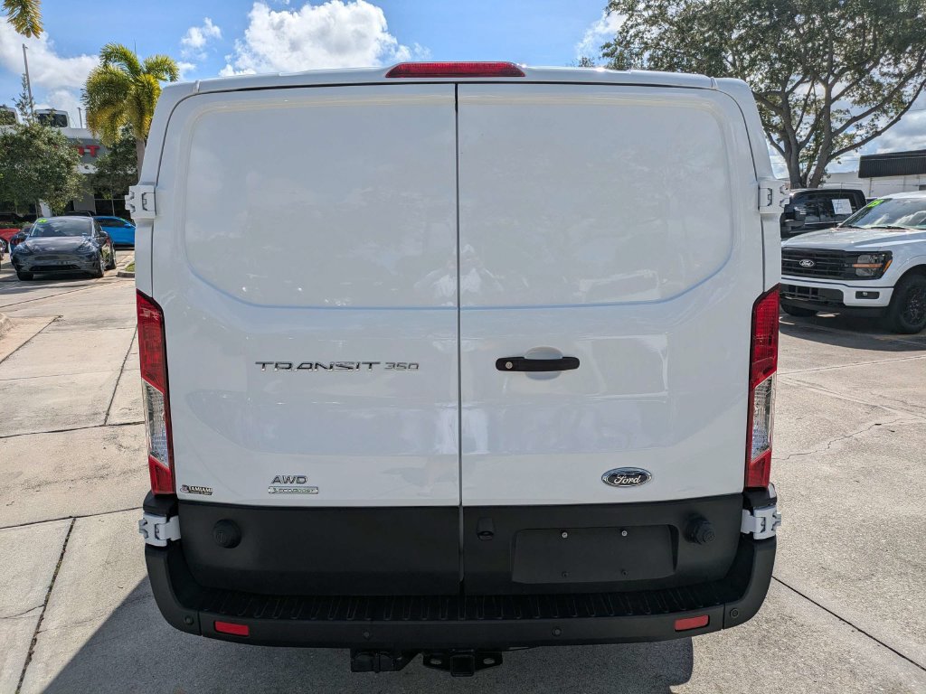 Certified 2025 Ford Transit 350 Low Roof AWD image 5