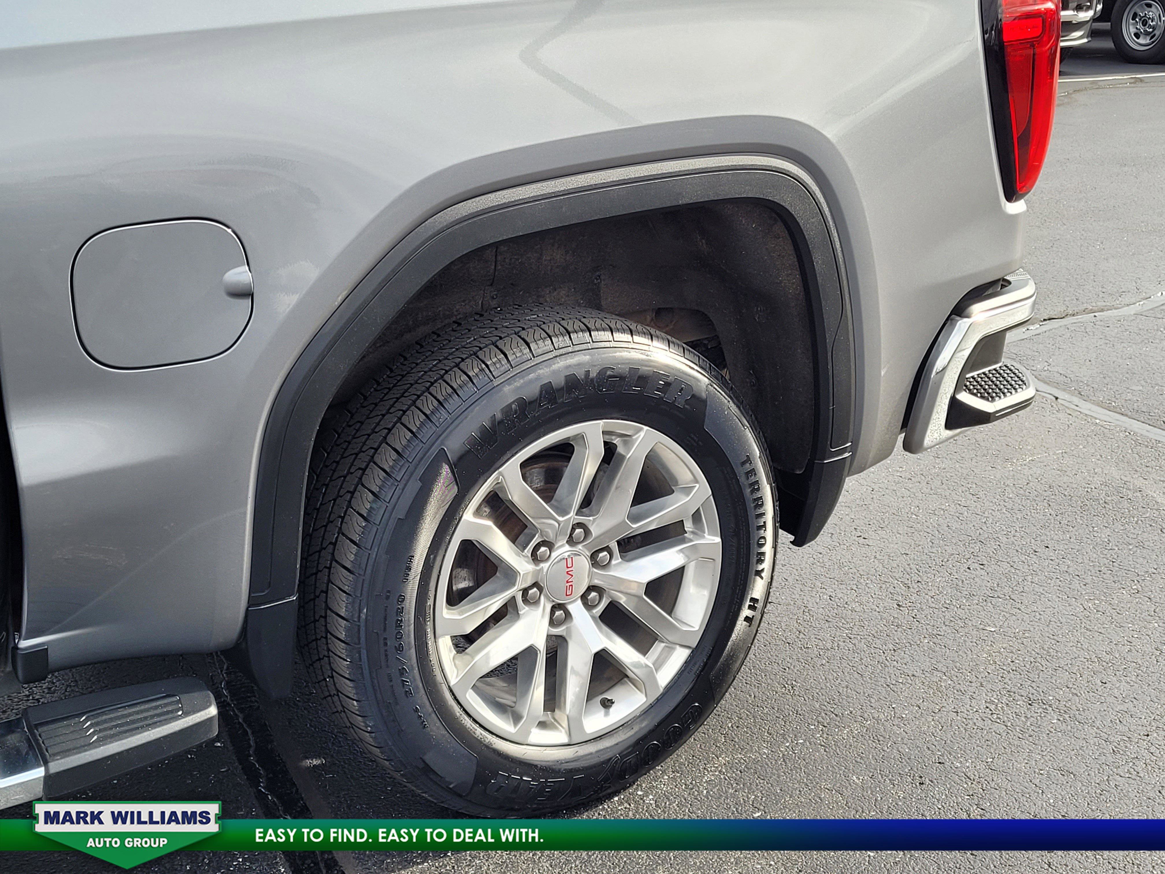 Used 2021 GMC Sierra 1500 SLT w/ SLT Premium Package image 10