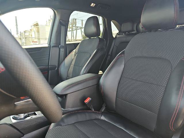 Certified 2023 Ford Escape ST-Line w/ Tech Pack #1 FWD image 15