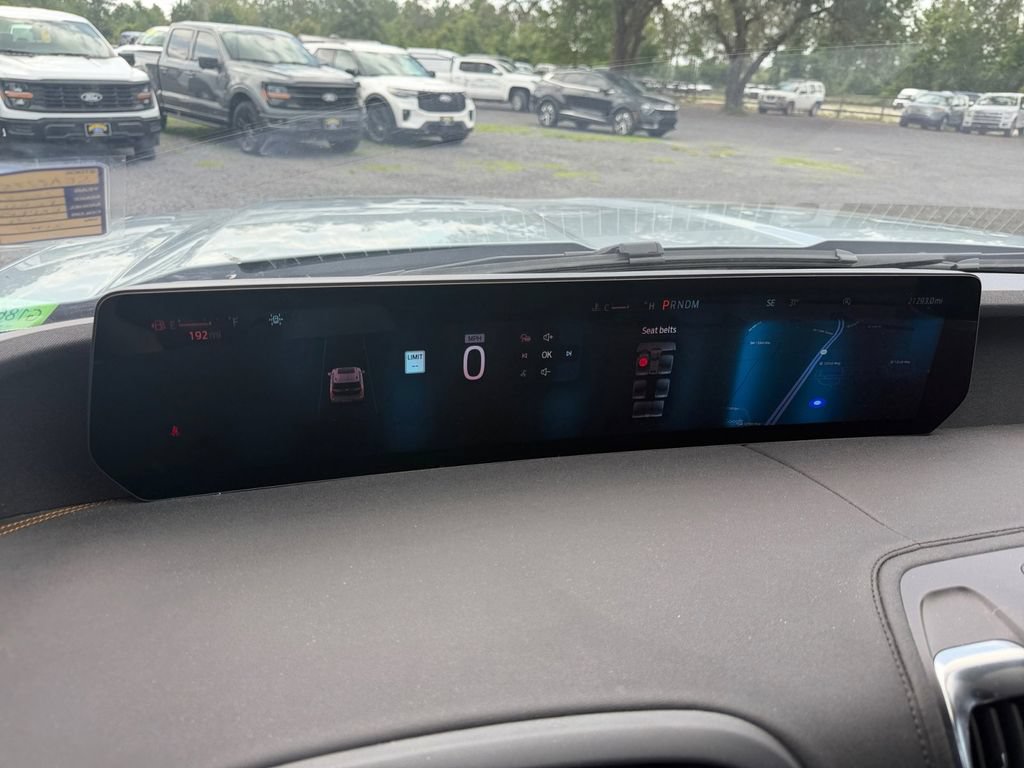 Certified 2025 Ford Expedition Tremor AWD/4WD image 39